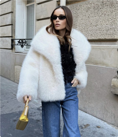 Women's Fashionable Large Lapel Imitation Fur Warm Coat