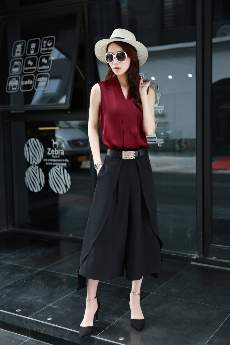 Silk satin slim fit V-neck sleeveless off-shoulder tank top