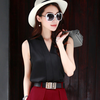 Silk satin slim fit V-neck sleeveless off-shoulder tank top