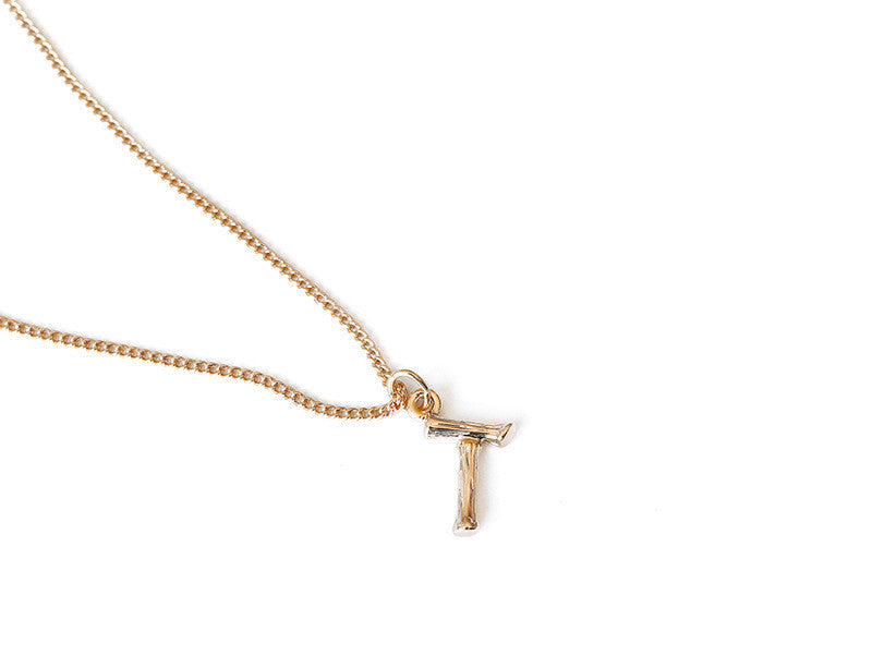 Female retro style pendant clavicle chain