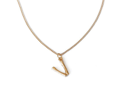 Female retro style pendant clavicle chain