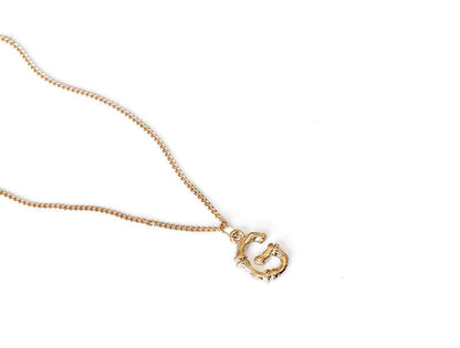 Female retro style pendant clavicle chain
