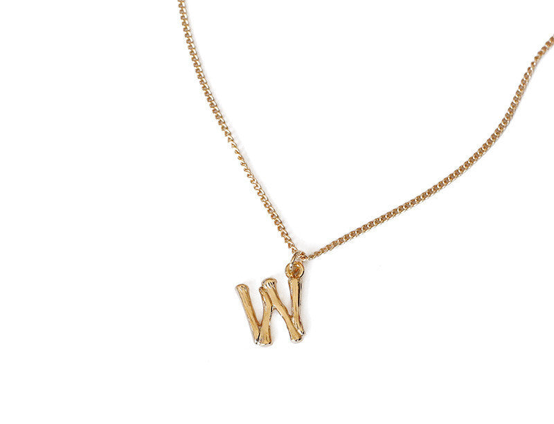 Female retro style pendant clavicle chain