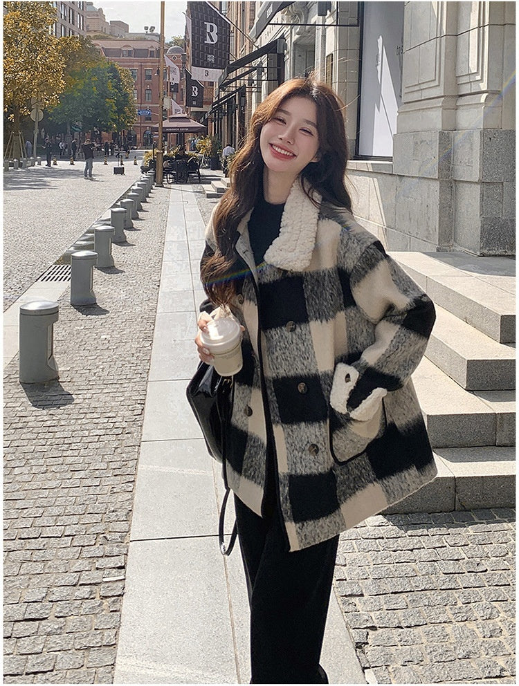 Black And White Lattice Pattern Lamb Wool Coat