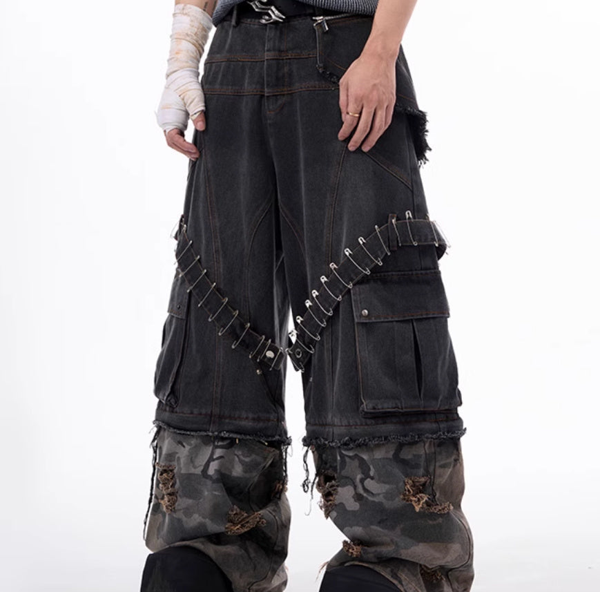 Men's Camouflage Splicing Structure Pin And Ribbon Jeans