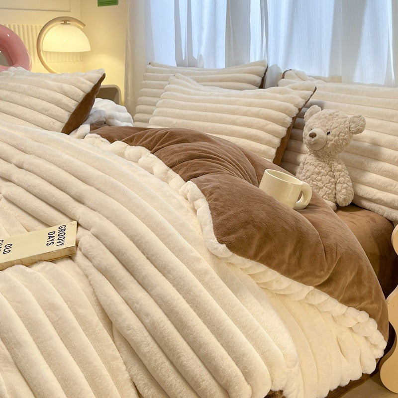 High-end Dehaired Angora Milk Fiber Bed Thickened Blanket