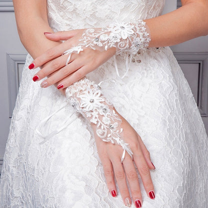 Lace Short Diamond Decorations White Hook Gloves