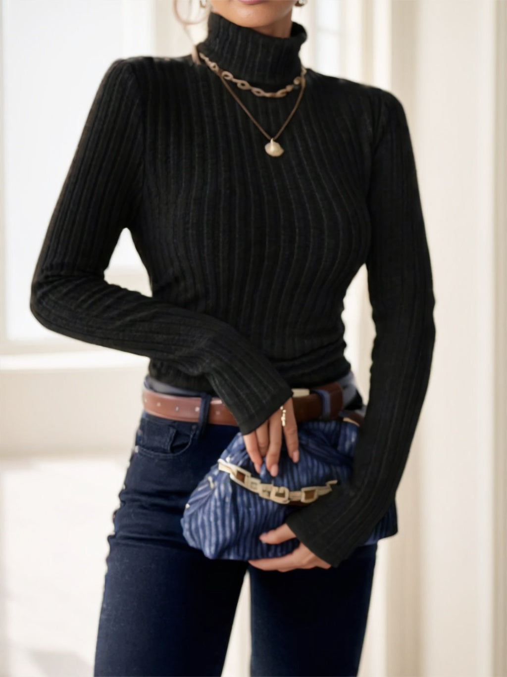 Women's Long Sleeved High Neck Ribbed T-shirt