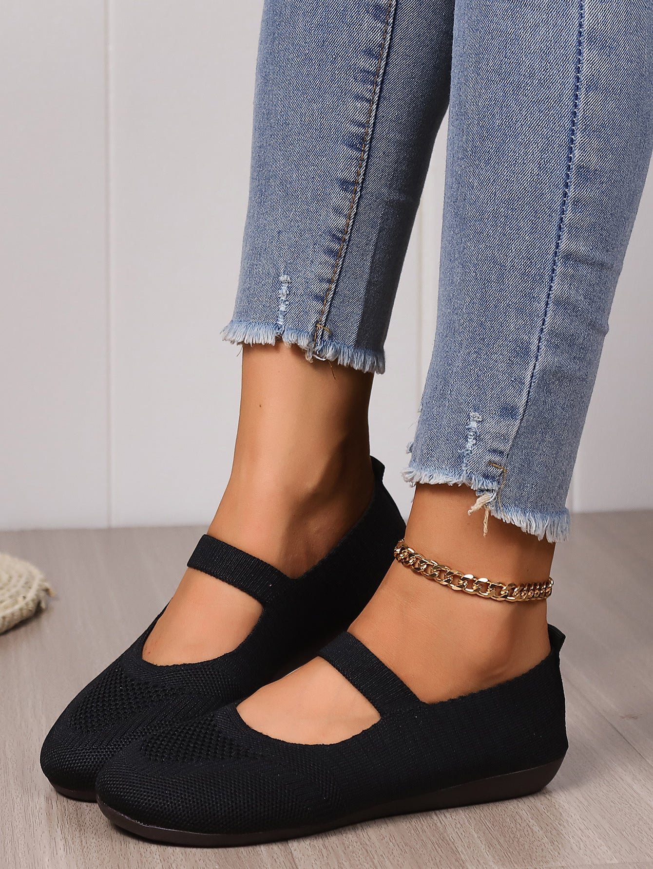 Women's Breathable Plus Size Soft Bottom Mom Shoes