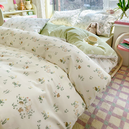 Skin-friendly Cotton Quilt Cover For Home Use