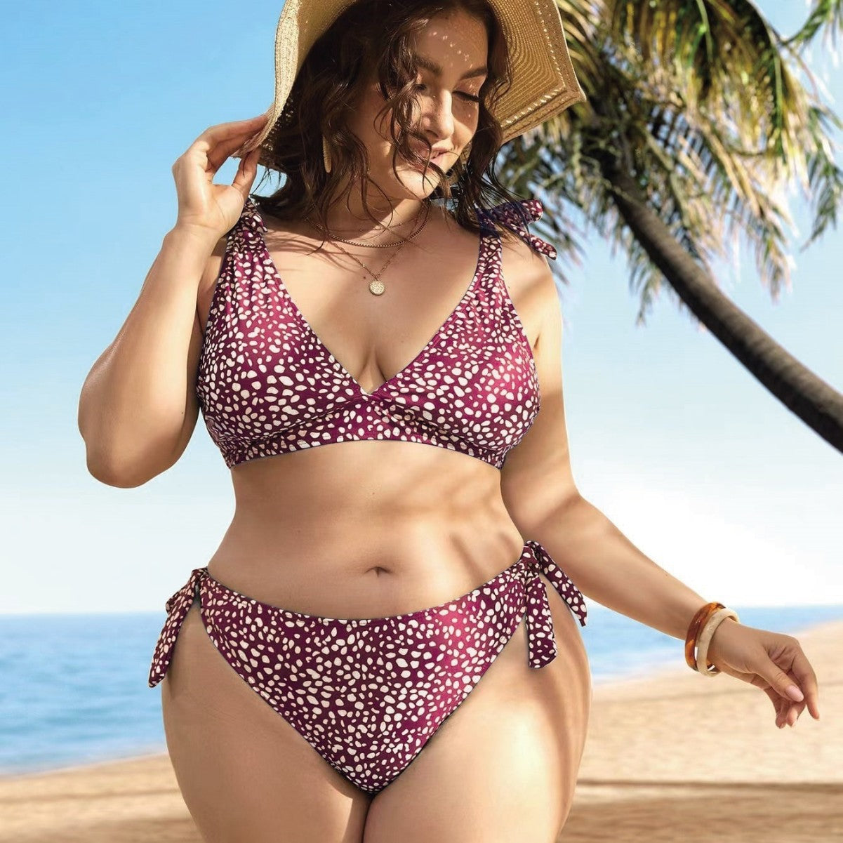 New Lace-up Bikini Swimsuit Sexy Waist Hollow-out