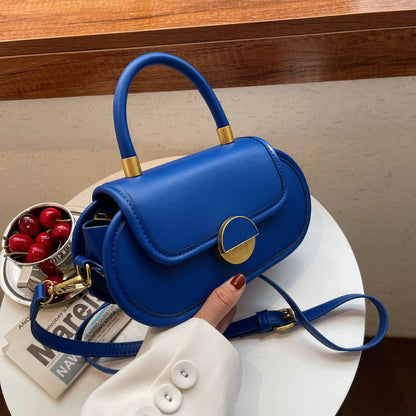 Women's Retro Popular Shoulder Bag Large Capacity