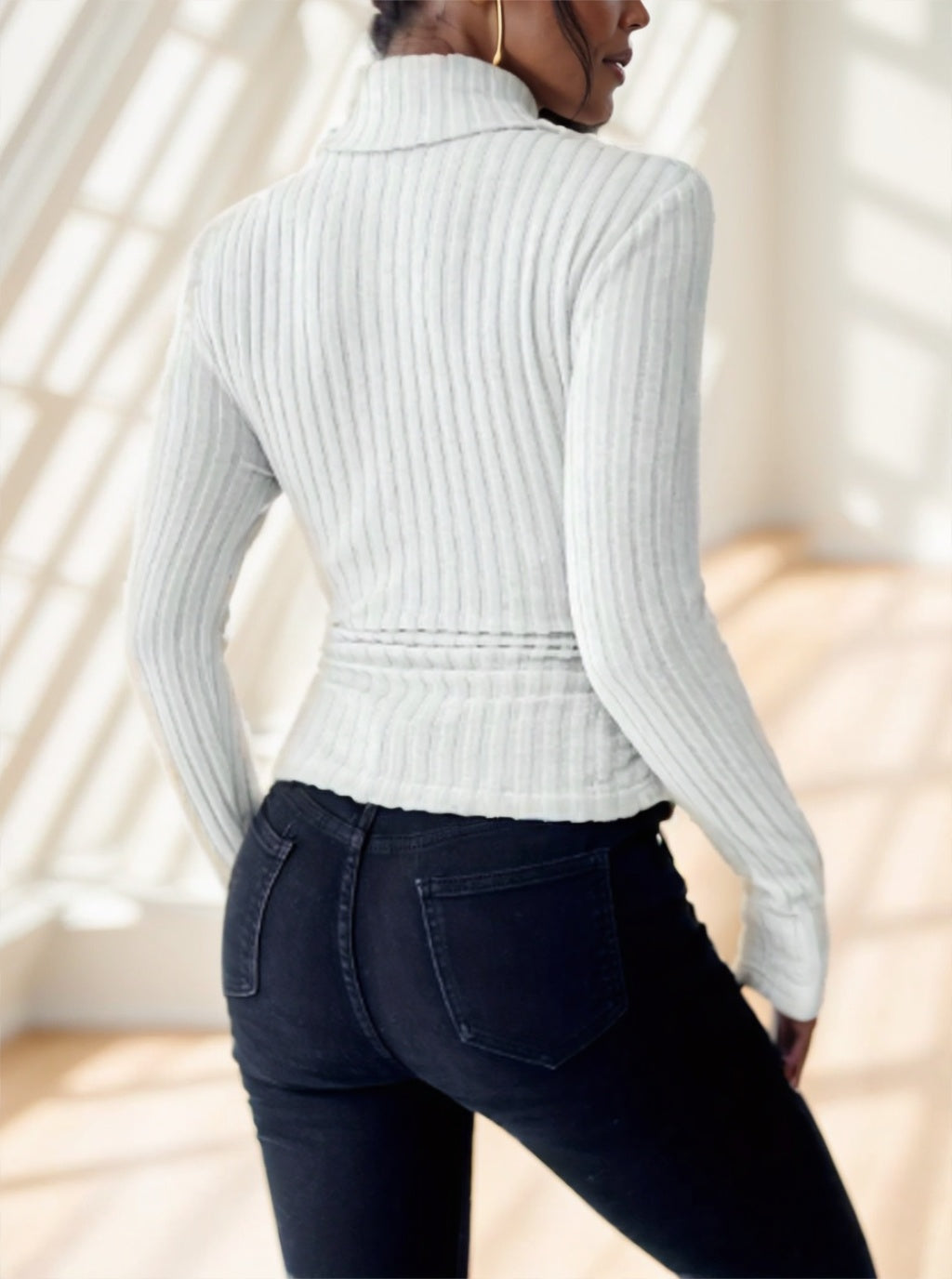 Women's Long Sleeved High Neck Ribbed T-shirt