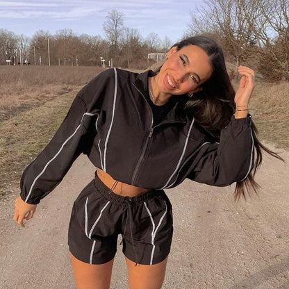 European And American Women's Zipper Cardigan Jacket Shorts Suit